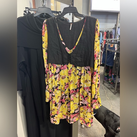 Free People Alice Yellow Floral Flowy Vested Dress Sz L - Picture 4 of 8